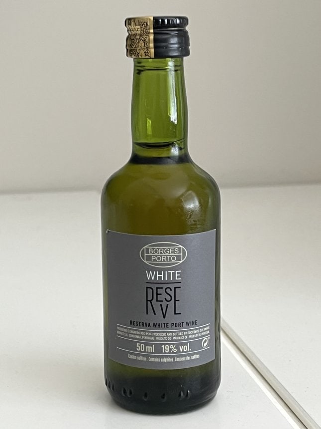 Borges reserve hvid portvin flaske